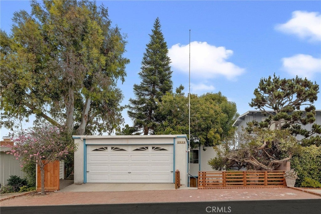 2614 Laurel Avenue, Manhattan Beach, 